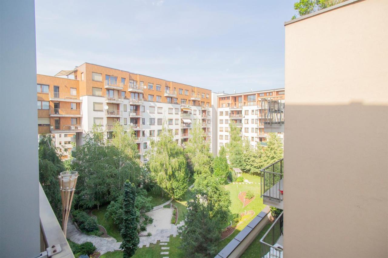 Corvin Modern Studio With Ac, Parking Daire Budapeşte Dış mekan fotoğraf